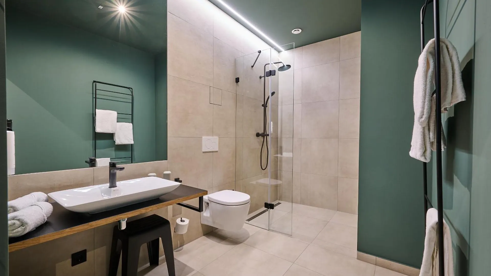 Hotel Der Einrichter Straubing 0*,